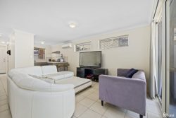 6E Coralie Ct, Armadale WA 6112, Australia