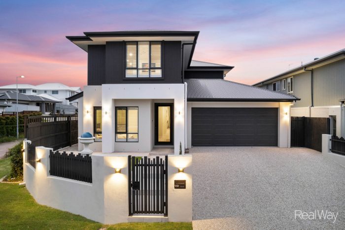 169 Belvedere Dr, Spring Mountain QLD 4300, Australia
