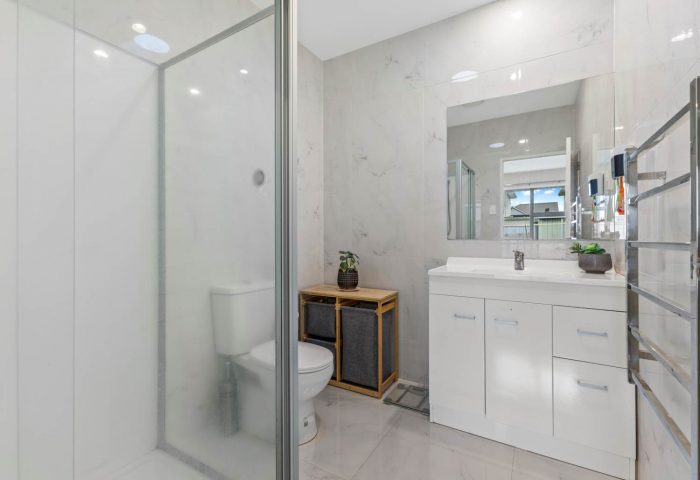 16 Gum Spear Road, Takanini, Papakura, Auckland, 2112, New Zealand