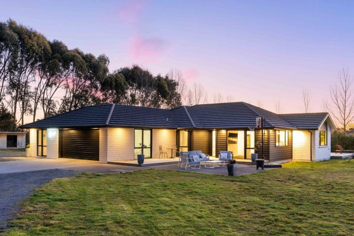 6 Hadfield Road, Peka Peka, Kapiti Coast, Wellington, 5391, New Zealand