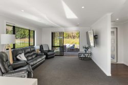 6 Hadfield Road, Peka Peka, Kapiti Coast, Wellington, 5391, New Zealand