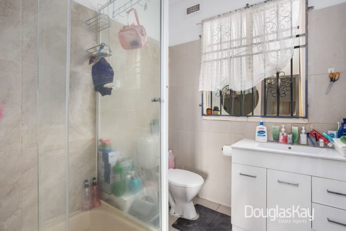25 Hampden St, Braybrook VIC 3019, Australia