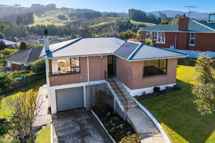 31 Hocken Street, Kenmure, Dunedin, Otago, 9011, New Zealand
