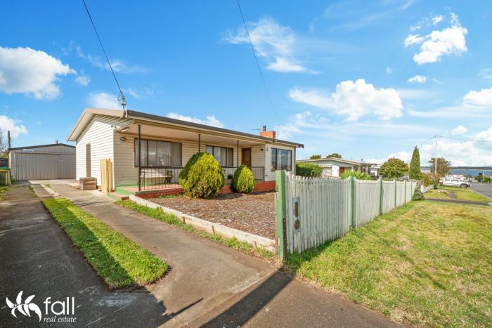17 Hoffman St, Midway Point TAS 7171, Australia