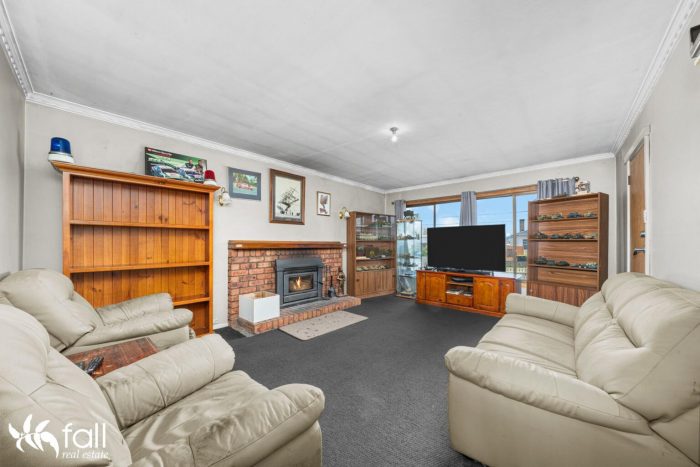 17 Hoffman St, Midway Point TAS 7171, Australia