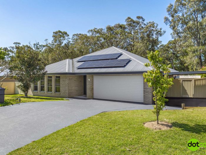 26 Illawong Rd, Summerland Point NSW 2259, Australia