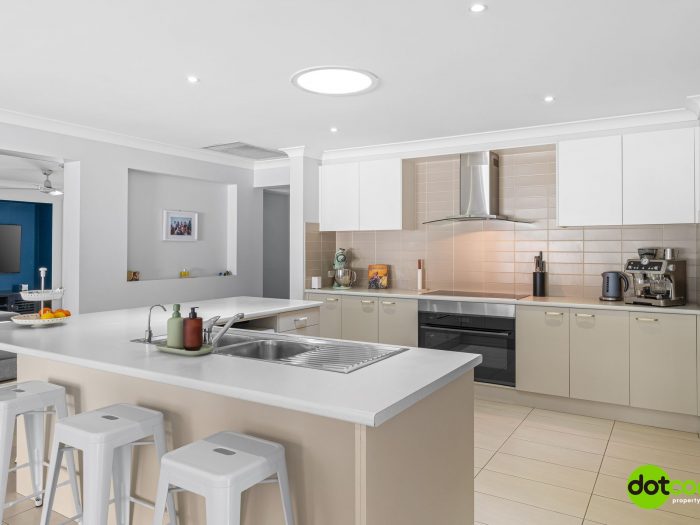 26 Illawong Rd, Summerland Point NSW 2259, Australia