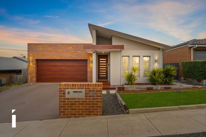 40 Greg Urwin Cct, Casey ACT 2913, Australia