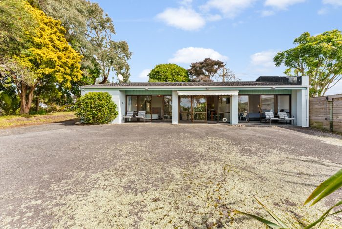 51 Wairau Road, Oakura, New Plymouth, Taranaki, 4314, New Zealand