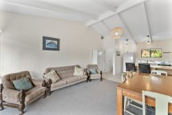 51 Wairau Road, Oakura, New Plymouth, Taranaki, 4314, New Zealand