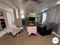 3 Jeana Cl, Boyne Island QLD 4680, Australia