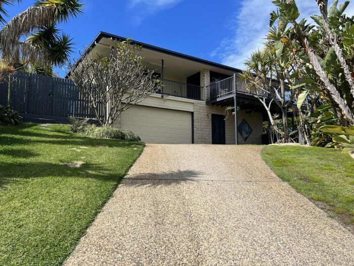 8 Kerfoot Cl, Tannum Sands QLD 4680, Australia