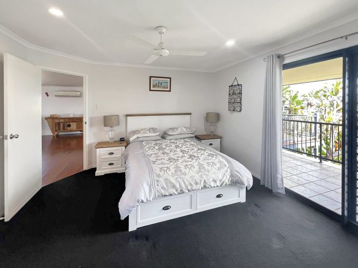 8 Kerfoot Cl, Tannum Sands QLD 4680, Australia