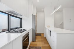 6A Davis Rd, Glynde SA 5070, Australia