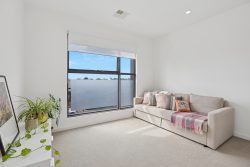 6A Davis Rd, Glynde SA 5070, Australia