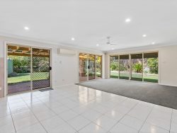 7 Lawrie St, Balcolyn NSW 2264, Australia