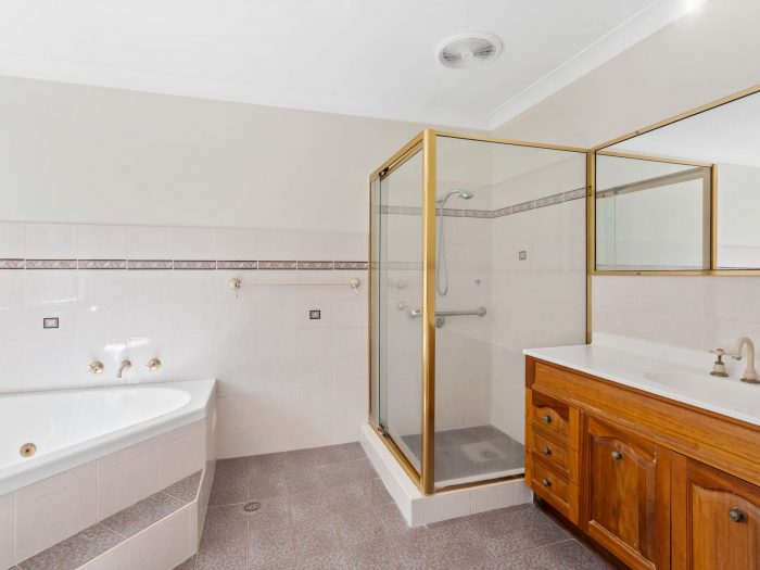 7 Lawrie St, Balcolyn NSW 2264, Australia