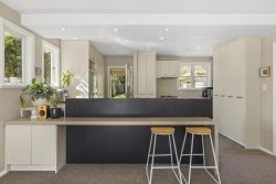10 Handyside Street, Tawa, Wellington, 5028, New Zealand