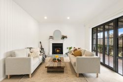 30 Marchmont Dr, Mittagong NSW 2575, Australia