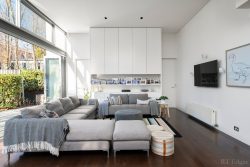 20 Mathoura Rd, Toorak VIC 3142, Australia