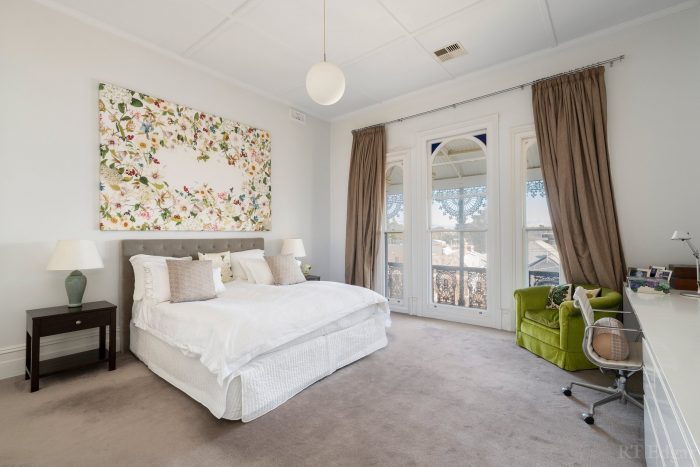 20 Mathoura Rd, Toorak VIC 3142, Australia