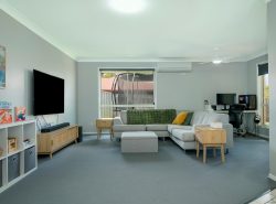 3 Merritt St, Highfields QLD 4352, Australia