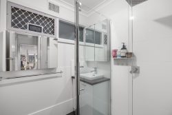 5 Rudge Pl, Lockridge WA 6054, Australia