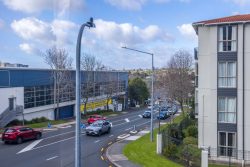 5A/12 Wadier Place, Henderson, Waitakere City, Auckland, 0610, New Zealand