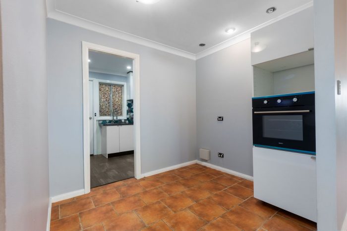 5 Oxford St, Cambridge Park NSW 2747, Australia