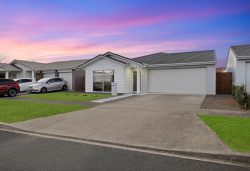92 Popokatea Drive, Takanini, Papakura, Auckland, 2112, New Zealand