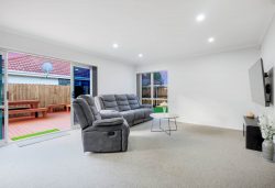 92 Popokatea Drive, Takanini, Papakura, Auckland, 2112, New Zealand