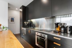 3B/10 Fisher-Point Drive, Freemans Bay, Auckland, 1010, New Zealand