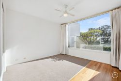 Unit 2/232 Burke Dr, Attadale WA 6156, Australia