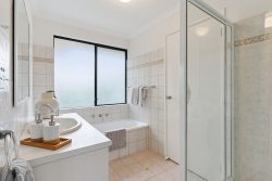 Unit 16/184 Bartram Rd, Atwell WA 6164, Australia
