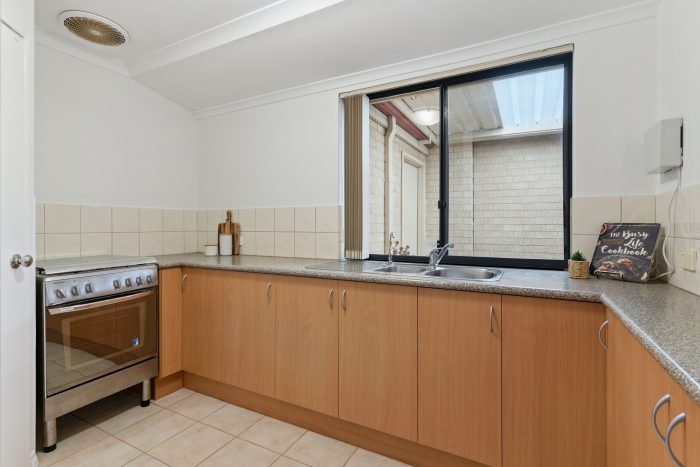 Unit 16/184 Bartram Rd, Atwell WA 6164, Australia