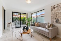 Unit 16/184 Bartram Rd, Atwell WA 6164, Australia
