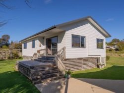 17 Adams Road, Thames, Thames-Coromandel, Waikato, 3575, New Zealand