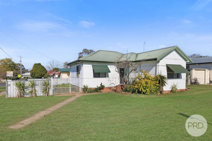 49 Robert St, South Tamworth NSW 2340, Australia