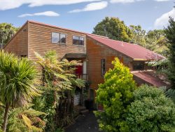 3 Rokewa Way, Paparangi, Wellington, 6037, New Zealand
