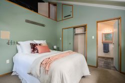 3 Rokewa Way, Paparangi, Wellington, 6037, New Zealand