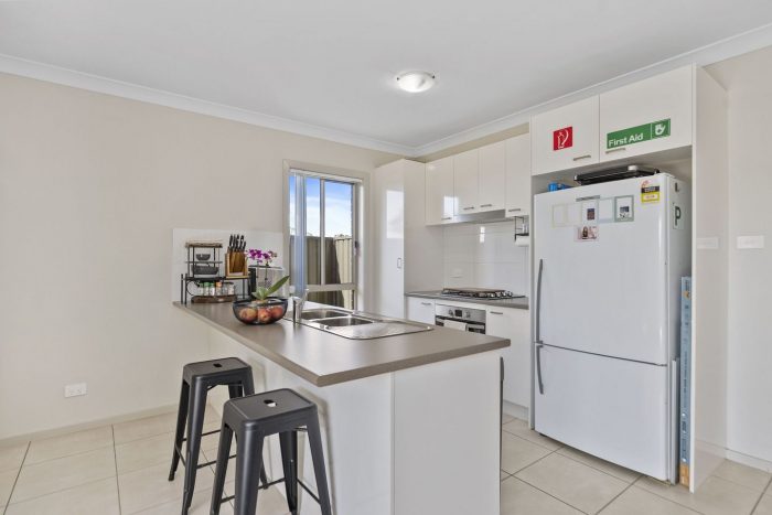 17 Satinash Dr, Hamlyn Terrace NSW 2259, Australia