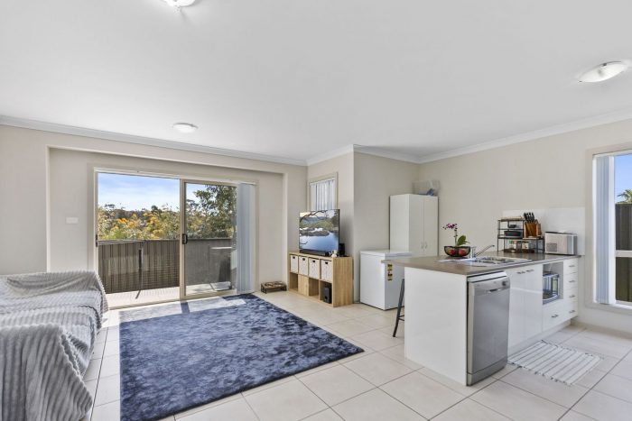 17 Satinash Dr, Hamlyn Terrace NSW 2259, Australia