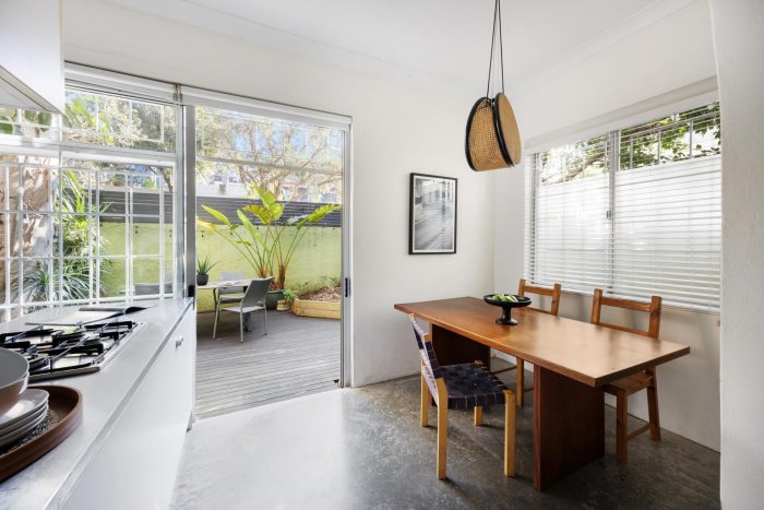 Unit 1/5 Sir Thomas Mitchell Rd, Bondi Beach NSW 2026, Australia