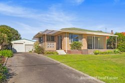 17 Swarbrick St, Emu Point WA 6330, Australia