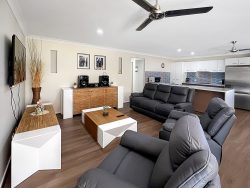 27 Tarrawonga Dr, Calliope QLD 4680, Australia