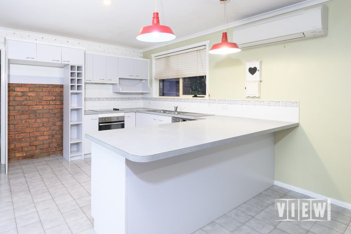 8 Harding Dr, Turners Beach TAS 7315, Australia