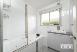 8 Harding Dr, Turners Beach TAS 7315, Australia