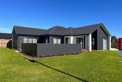 32 Nikau Drive, Redwoodtown, Blenheim, Marlborough, 7201, New Zealand