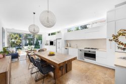 126 Wellington St, Bondi Beach NSW 2026, Australia