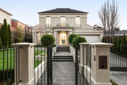 67 Yerrin St, Balwyn VIC 3103, Australia